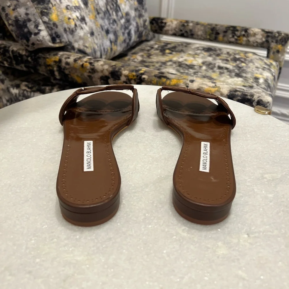 Manolo Blahnik - Circle-Cut Leather Flat Slide Sandals | Size 41 | Gently Used - Picture 2 of 9